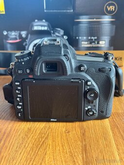 Nikon D750 s objektívom - 4
