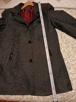 Na predaj pánsky kabat - 4