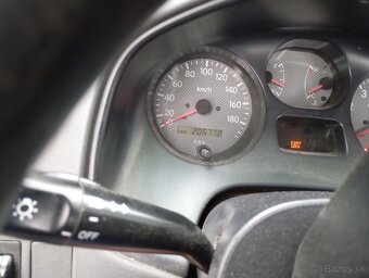 predaj Toyota RAV 4x4 - 4
