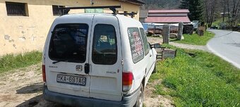 Seat Inca 1.4 benzín - 4