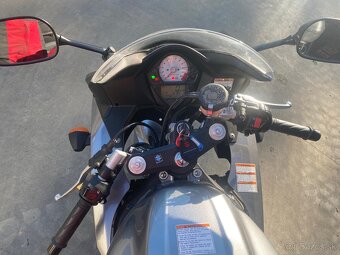 Suzuki SV650 - 4