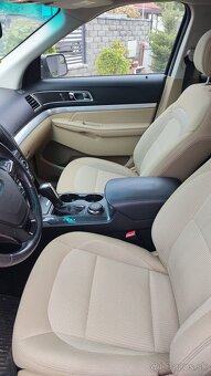 Ford Explorer 3,5 V6 - 4