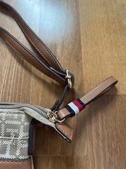 Kabelka Tommy Hilfiger - 4