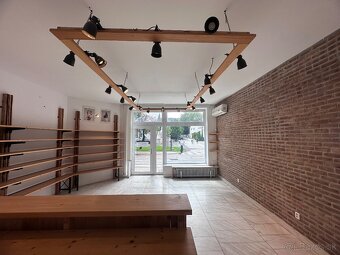 Obchodný priestor v centre Piešťan 75 m2 - 4