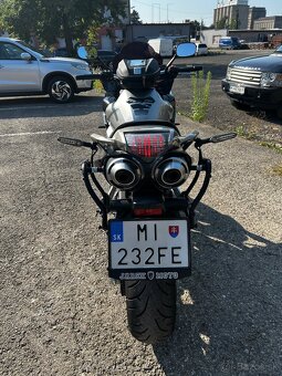 Yamaha fz6 - 4