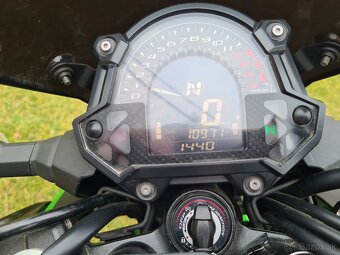 🏍 Kawasaki Z400 - 4