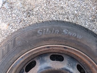 Predam pneu + disky 185/65 r15 Peugeot - 4