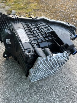 predne svetlo Led Matrix Land Rover Defender 2 - 4