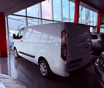 Ford Transit Custom EcoBlue 2.0TDCi, 6 miestne, - 4