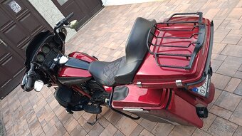 Harley Davidson - 4