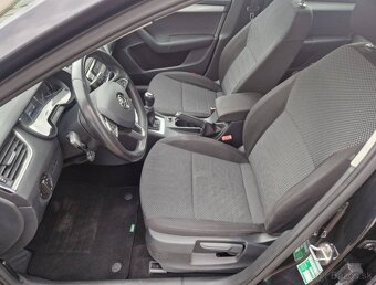 Škoda Octavia Combi 2.0 Ambition - 4