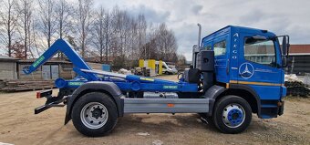 MERCEDES ATEGO 1518 hákový nosič kontajnerov - 4