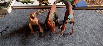 Dinosaury - 4