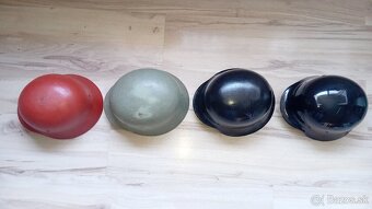 4 nemecke prilby WW2 - 4