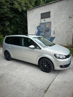 VW Touran 1.6 77 kW webasto - 4