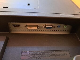 Samsung monitor (mini TV) - 4