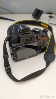 Nikon D3200 + 18-55mm kit lens - 4