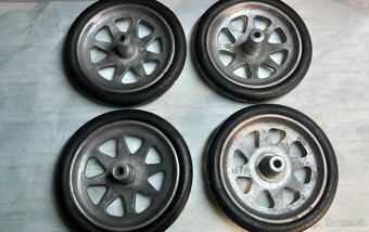 Starožitné kolečká - 4