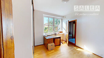 BÁNOVÁ - 6 IZBOVÝ RODINNÝ DOM - 2 BYTOVÉ JEDNOTKY - 4