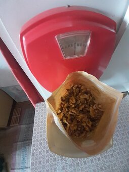 Vlašské orechy lúpané bio kvalita - 4