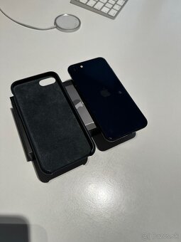 Predam iPhone SE - 4