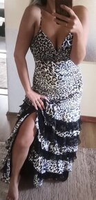 Extravagantné dlhé maxi leopard tigrované šaty rozparok - 4