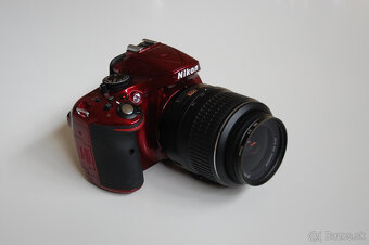 Nikon D5200 + Nikon DX VR 18-55 mm - 4