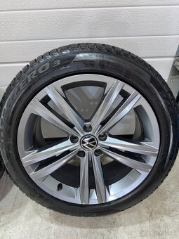 245/45 R18 DOT03/24 Pirreli + Original Disky VW Sebring - 4