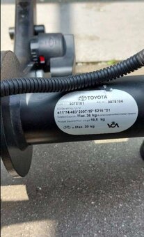 Thule Toyota - 4