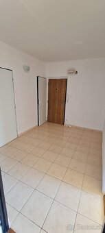 Na predaj 3 izbový byt 82,46 m2 s balkónom Zvolen - Záhonok - 4