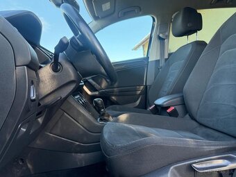 Tiguan Allspace 2,0 TDI Highline 110kW 4x4 Full LED - 4