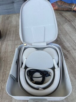 Sony WH-1000XM5 - 4