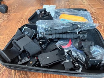 GoPro Hero 11 Black + bohaté príslušenstvo – top stav - 4