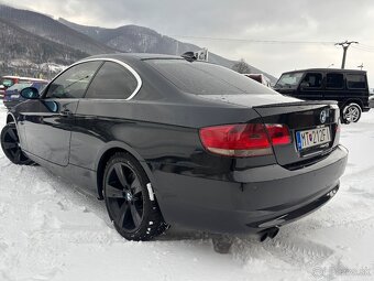 BMW Rad 3 Coupé 330 xd A/T - 4