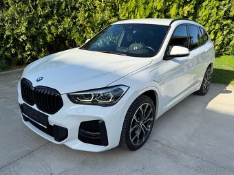 BMW X1 M-Packet xDrive25e Plug-in hybrid 162kW,HARMAN/KARDON - 4