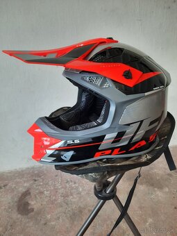 Motokros prilba - 4
