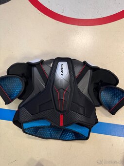 CCM JETSPEED FT8 NAJLEPSIA MODELOVA RADA TEN ROK - 4