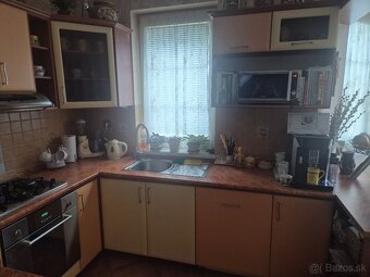 Kuchynská linka a jedálenský set - 4