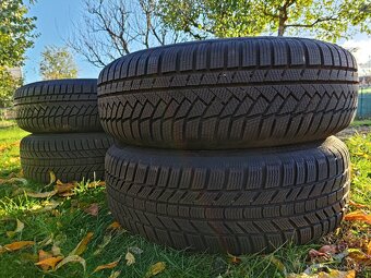 ZIMNÉ PNEUMATIKY 215/65 R17 - 4