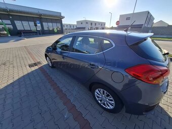 Cee'd 1.4 CRDi 66kW - 4