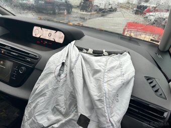 Citroen C4 Picasso - 4