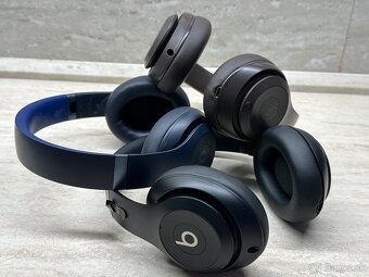 Beats Studio Pro Wireless (black, brown, blue) - 4