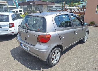 Toyota Yaris 1.0 VVT-i Terra - 4