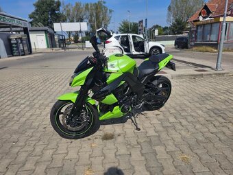 Kawasaki z1000 - 4
