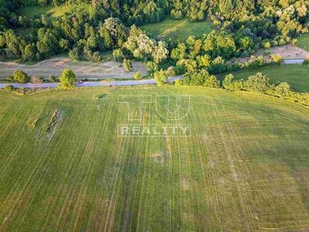 STAVENÝ pozemok v obci Lednické Rovne- Hôrka 836m2 - 4