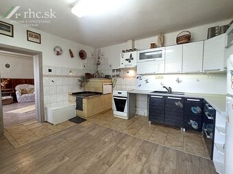 PRAKTICKÝ RODINNÝ DOM SO ZÁHRADOU - BREZNICA, OKR. STROPKOV - 4