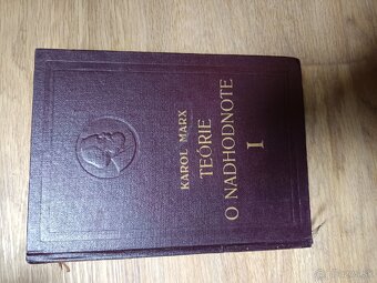 Predám knihy ,Lenin1,2,3 sú predane,Marx - 4