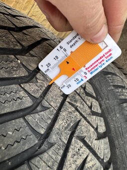 Laufen 225/60 R17 - 4