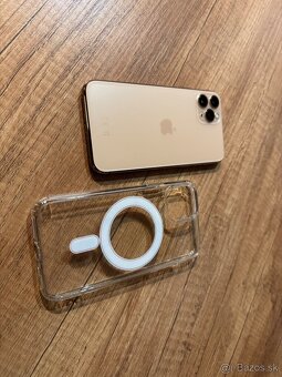 Iphone 11 Pro 256GB Gold - 4