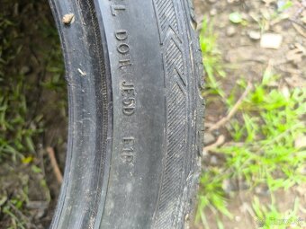 205/45R16 - 4